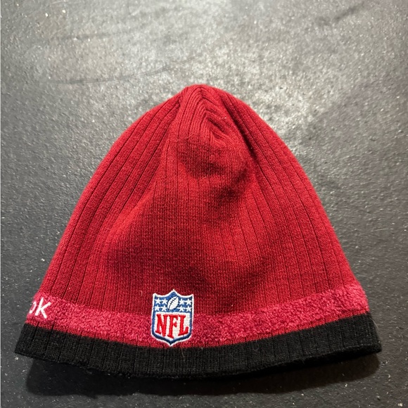 Washington Redskins Reebok Beanie - Picture 2 of 2